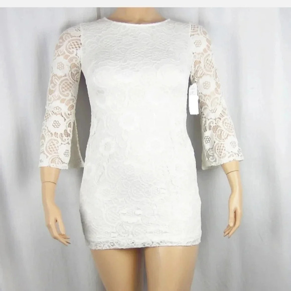 Robbie Bee Signature Lace 3/4 Bell-Sleeve Sheath Dress Ivory Size Medium - Picture 1 of 7